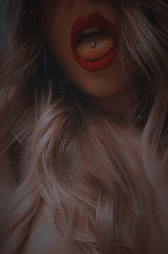 Public Photo of bella_stronza_