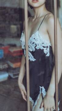 Public Photo of Black_Lily