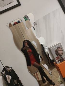 Public Photo of Linda3331