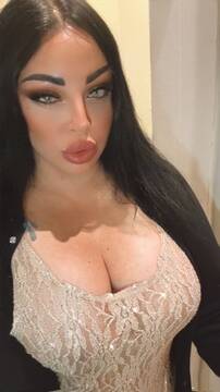 Public Photo of VenusVelvet