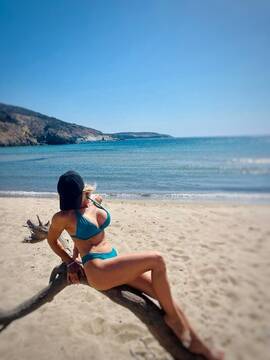 Public Photo of Bea10