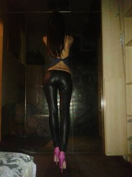 Public Photo of Teen18